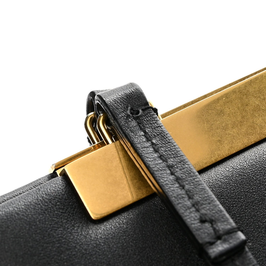 Smooth Calfskin Medium Clasp Shoulder Bag Black