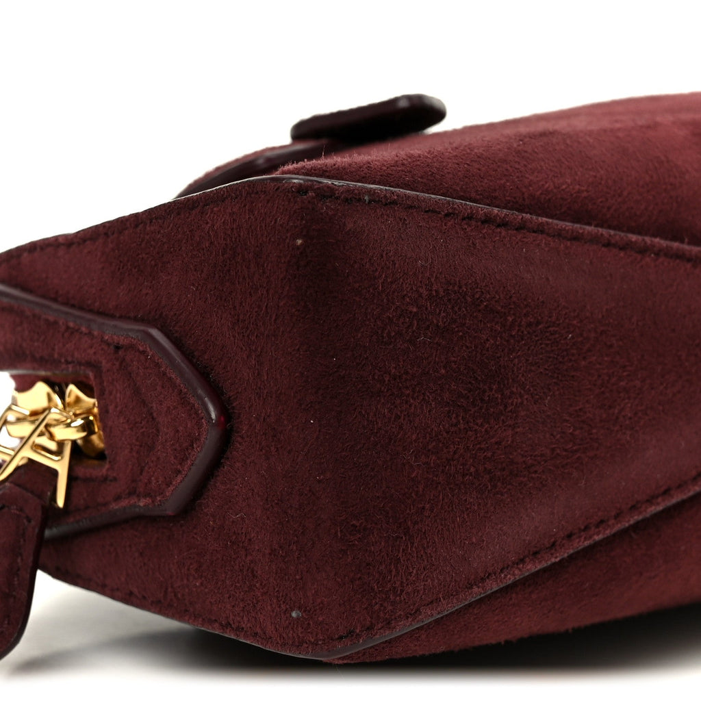 Suede Goatskin Le Teckel Clutch Rouge Grenat