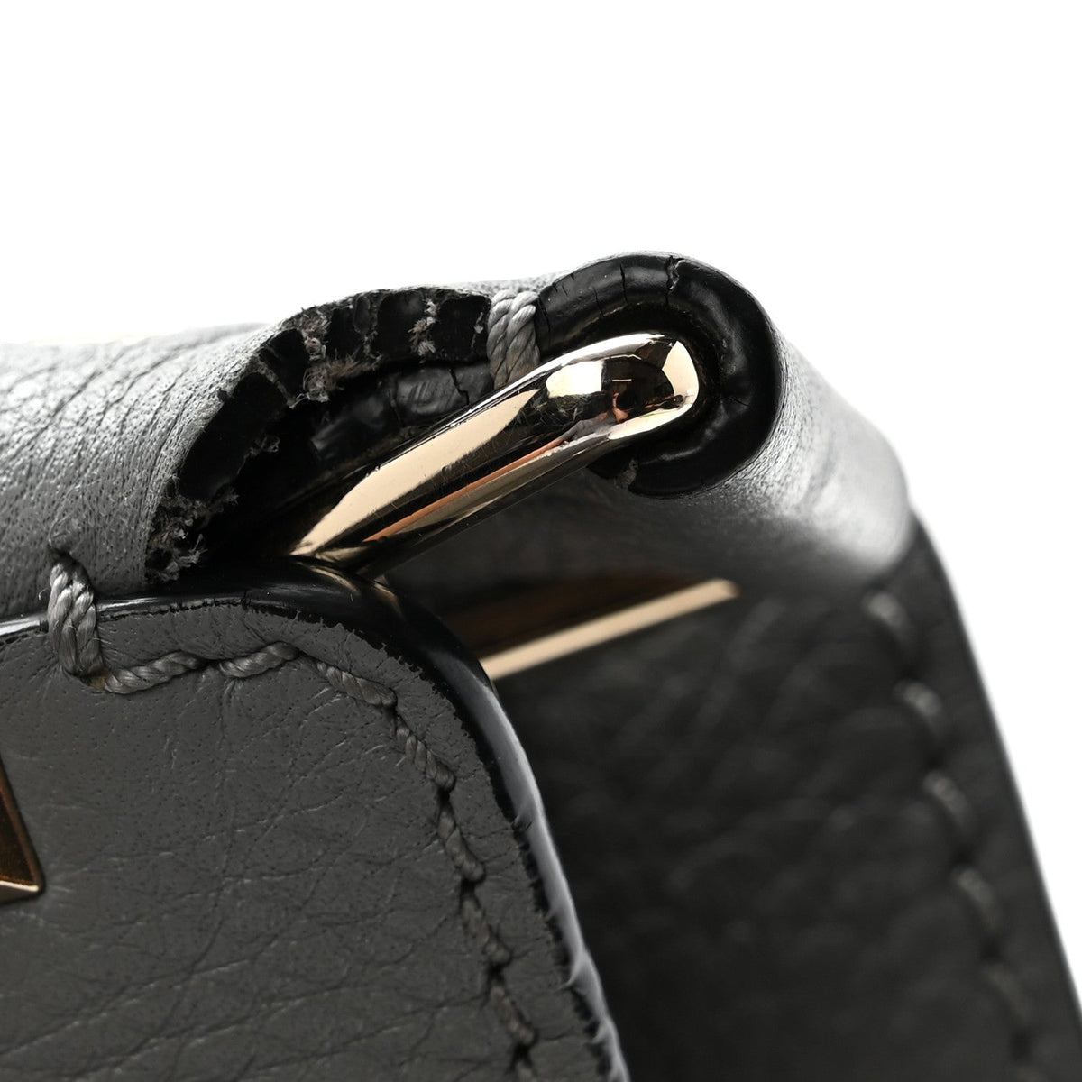 Pebbled Calfskin Small Rockstud Flip-Lock Messenger Bag Light Stone