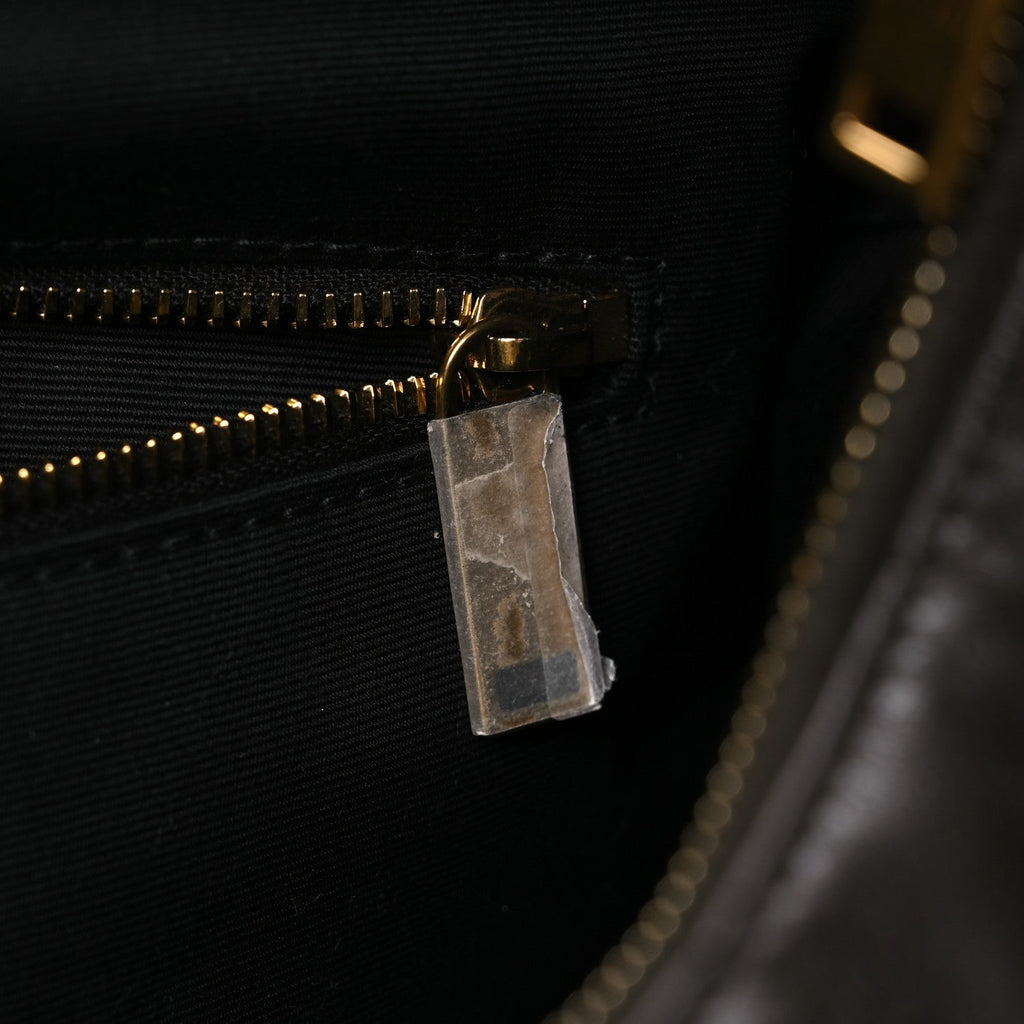 Lambskin Quilted Maxi Icare Shopping Hobo Light Musk