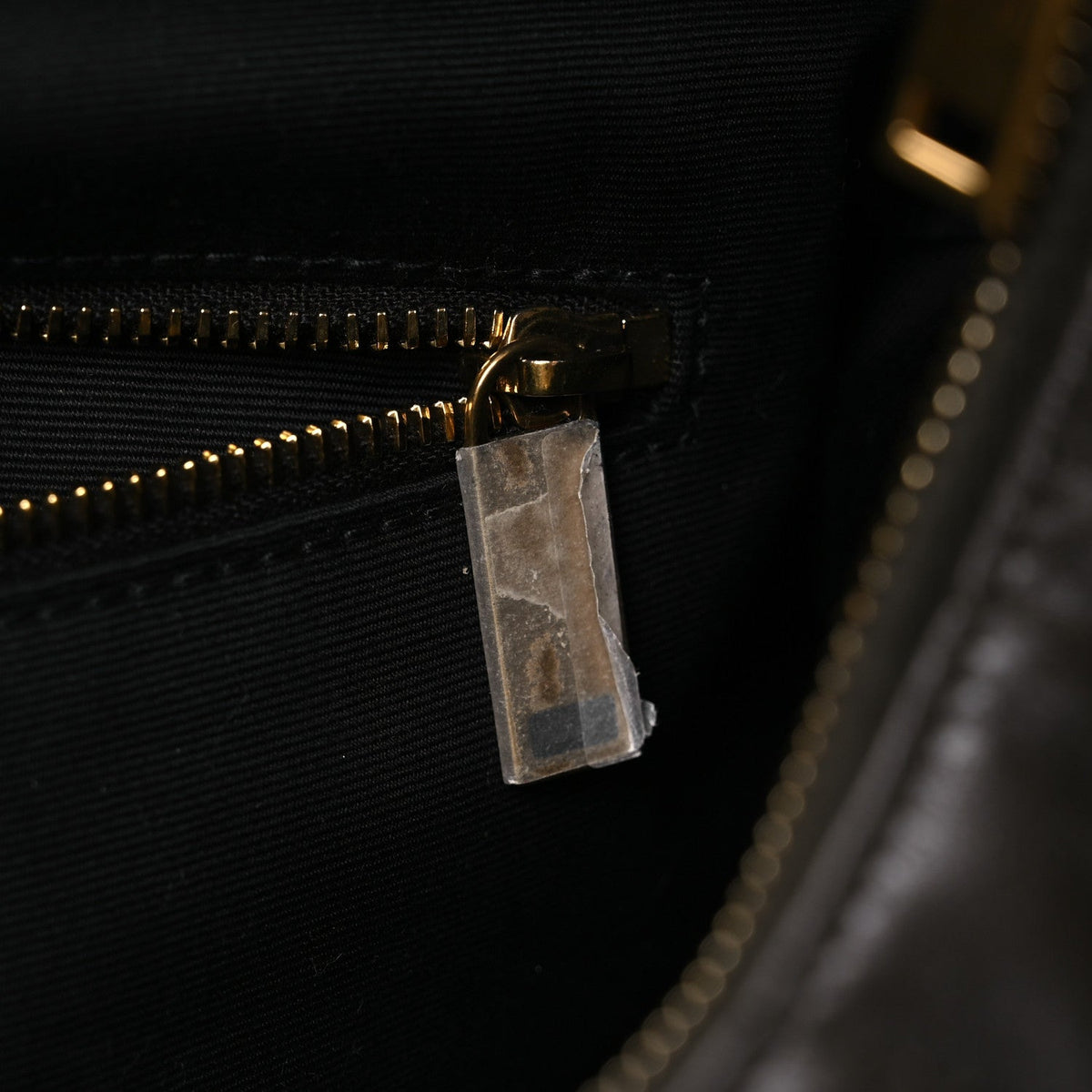 Lambskin Quilted Maxi Icare Shopping Hobo Light Musk