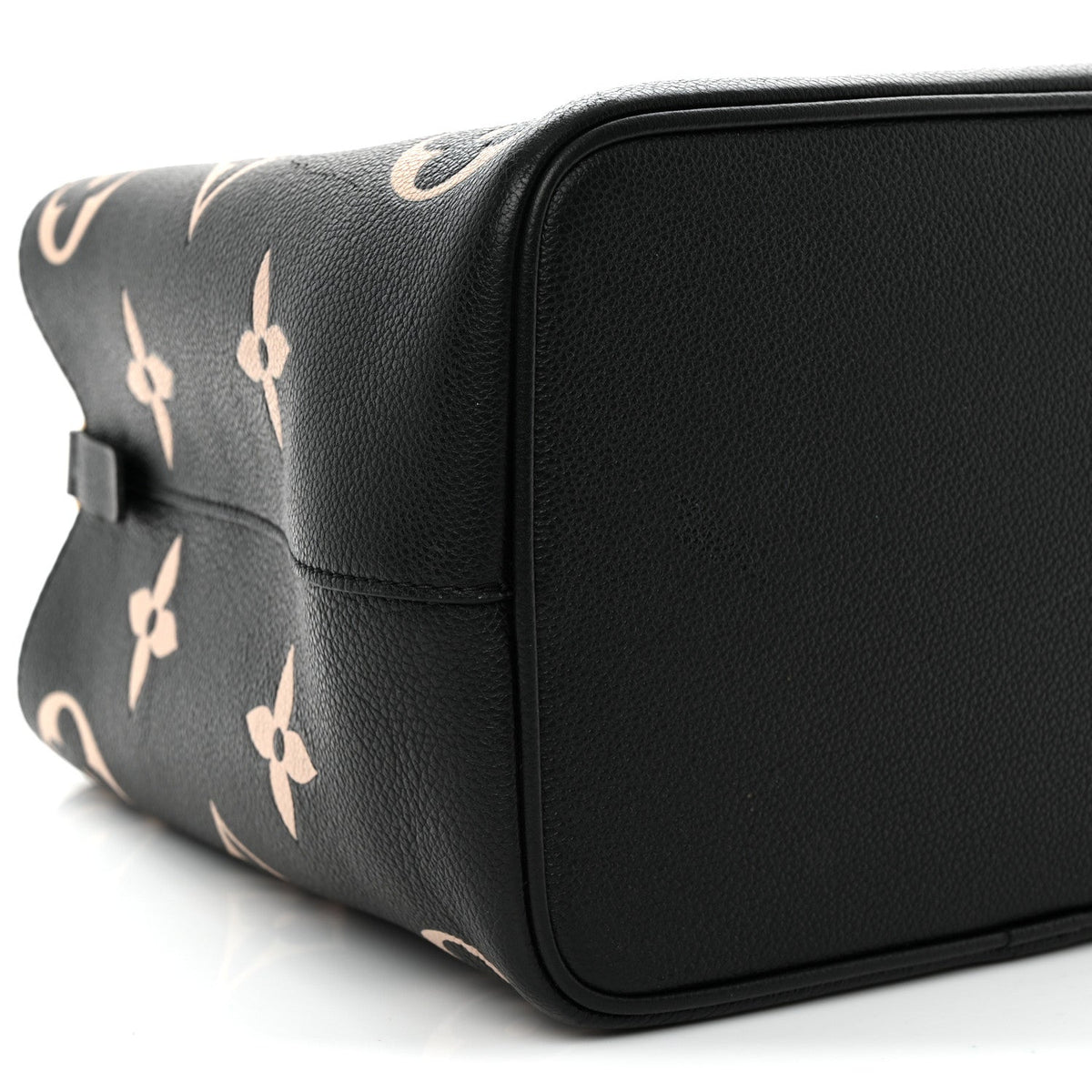 Empreinte Monogram Giant Neonoe MM Black Beige