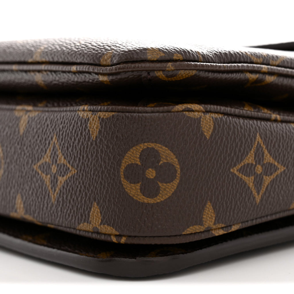 Monogram Pochette Metis