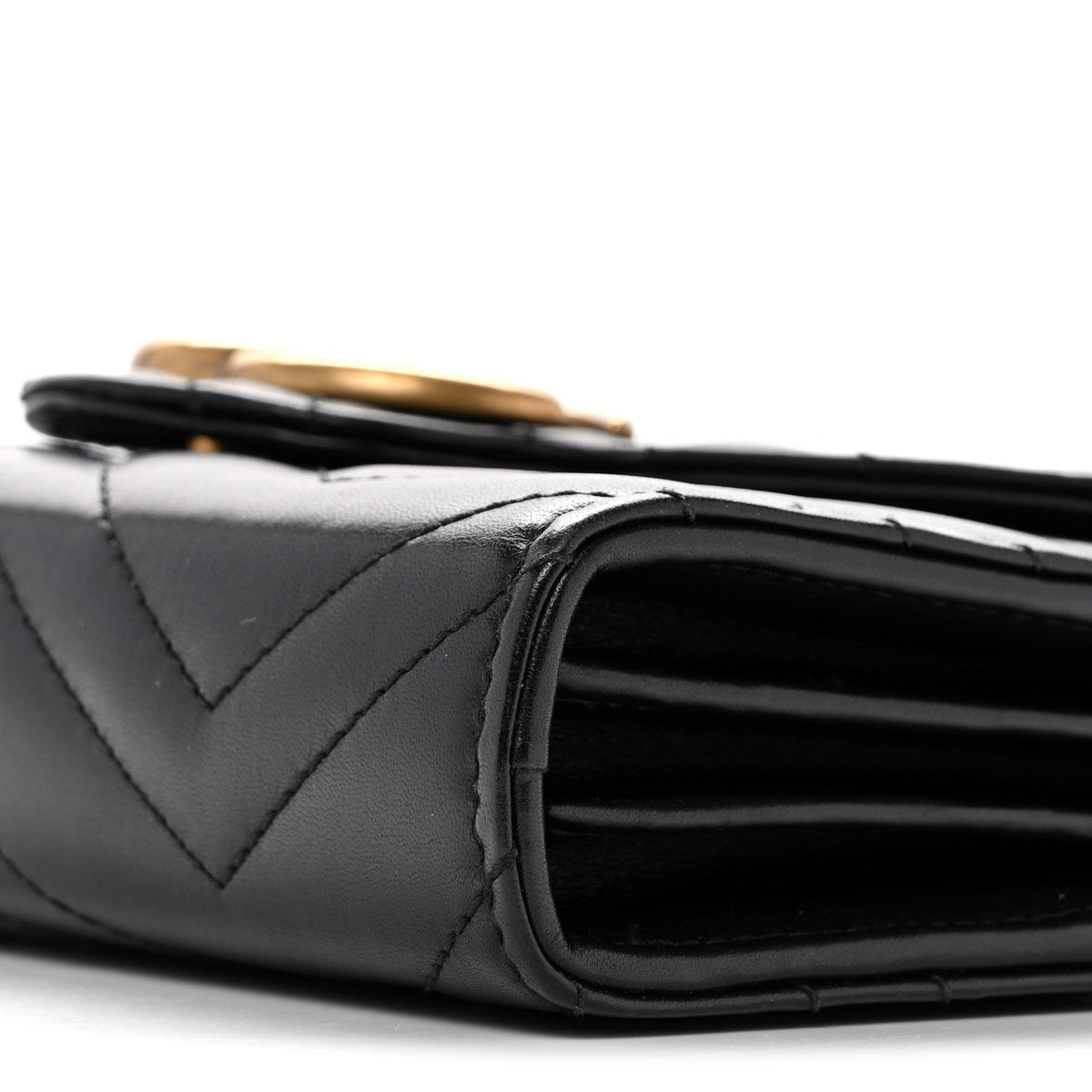 Calfskin Matelasse GG Marmont Chain Wallet Black