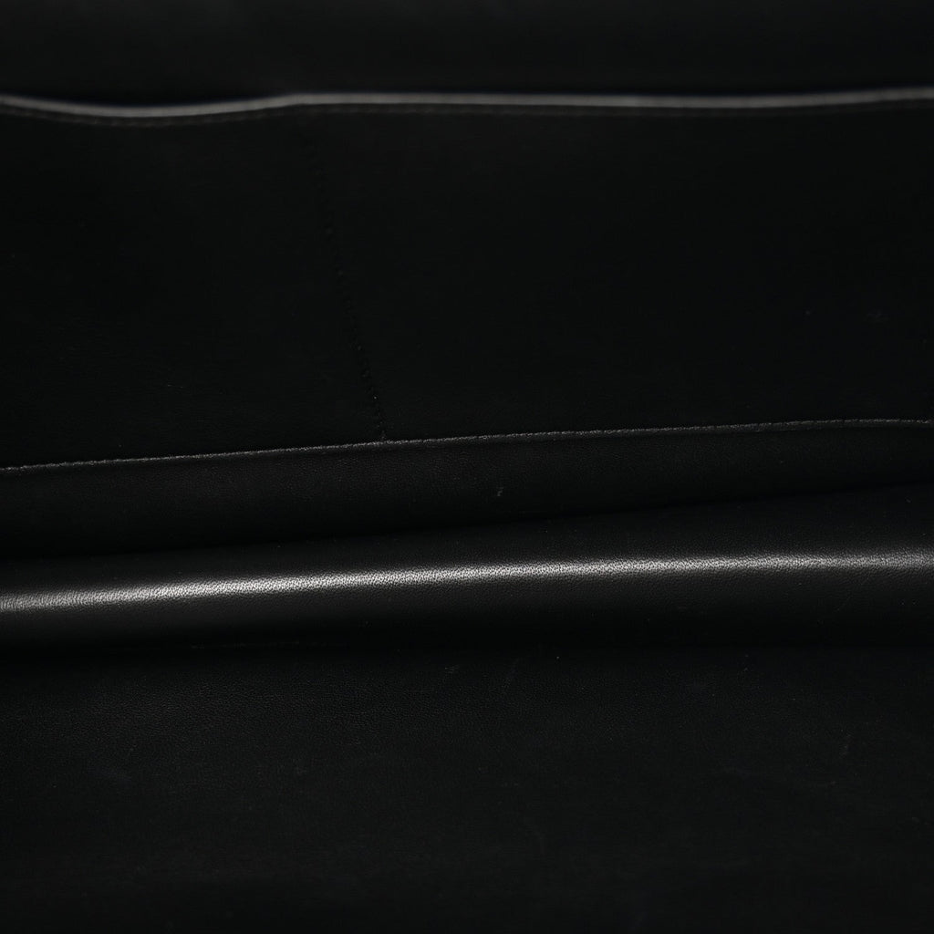 Smooth Calfskin Medium Clasp Shoulder Bag Black