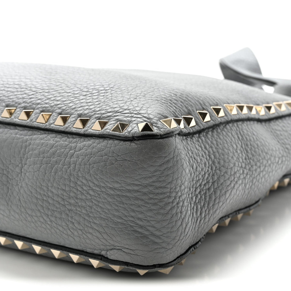 Pebbled Calfskin Small Rockstud Flip-Lock Messenger Bag Light Stone