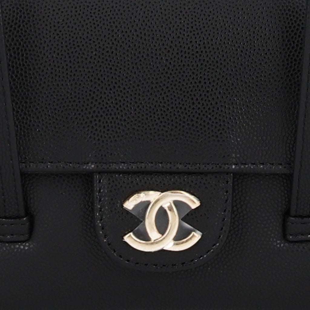 Shiny Caviar Mini Preppy Coco Shoulder Bag Black