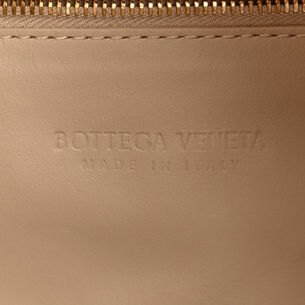 Suede Intrecciato Large Hop Mastice