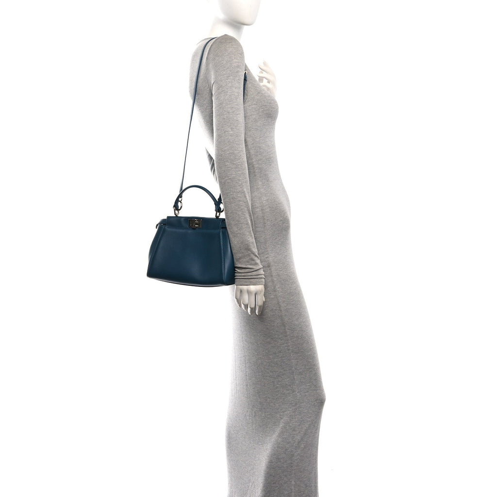 Nappa Mini Peekaboo Iconic Satchel Pavone