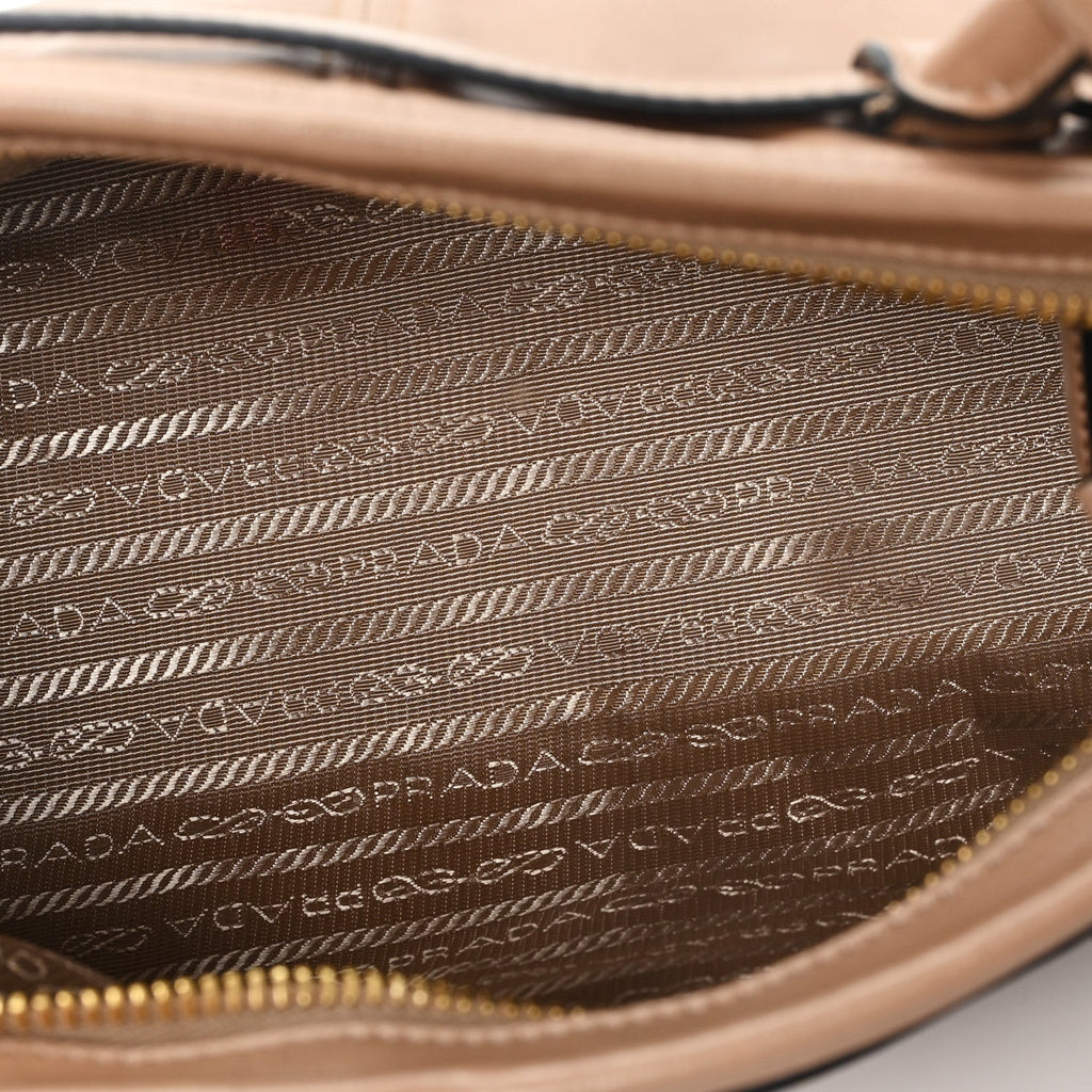 Shiny Nappa Medium Bonnie Shoulder Bag Cameo