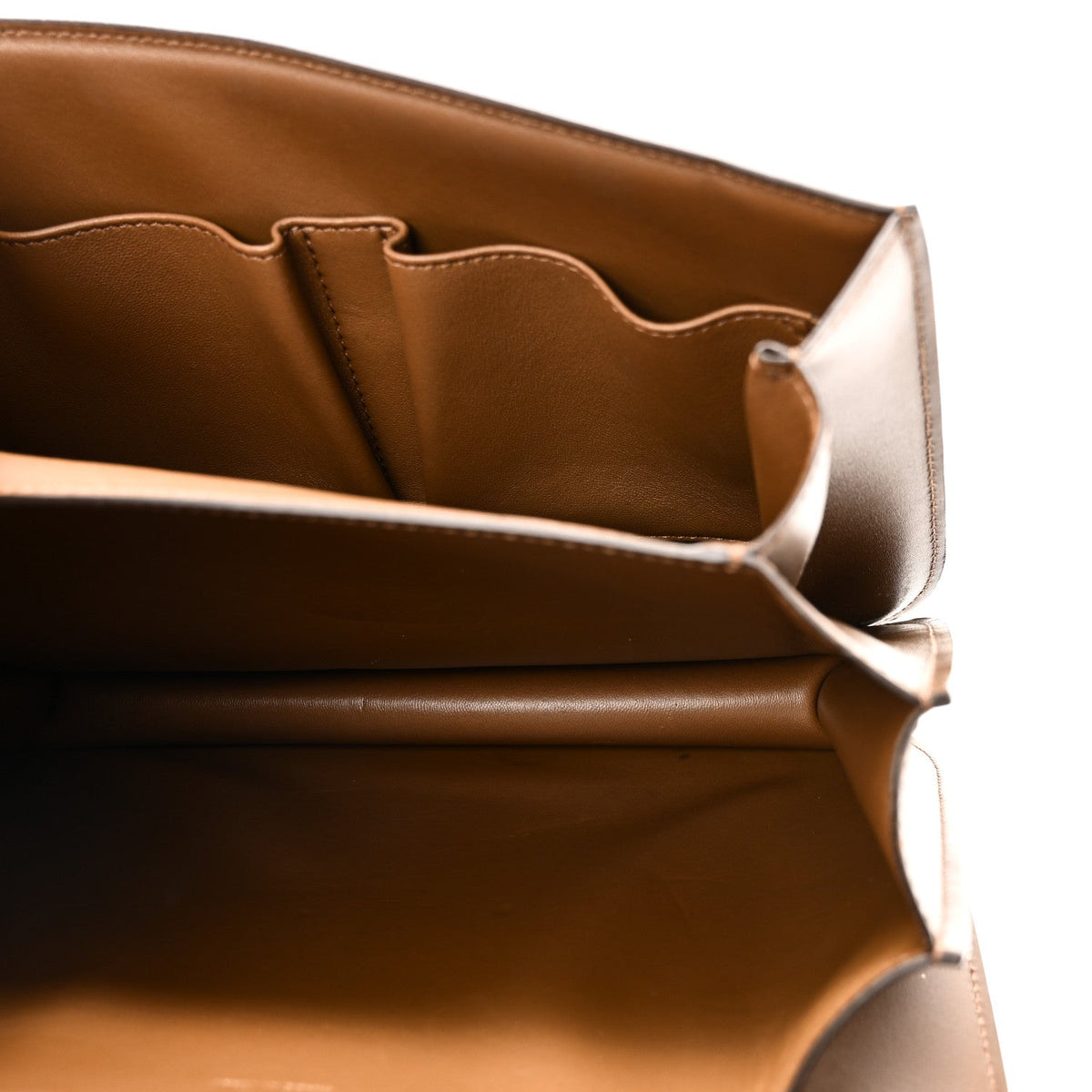 Box Calfskin Medium Classic Box Flap Bag Camel