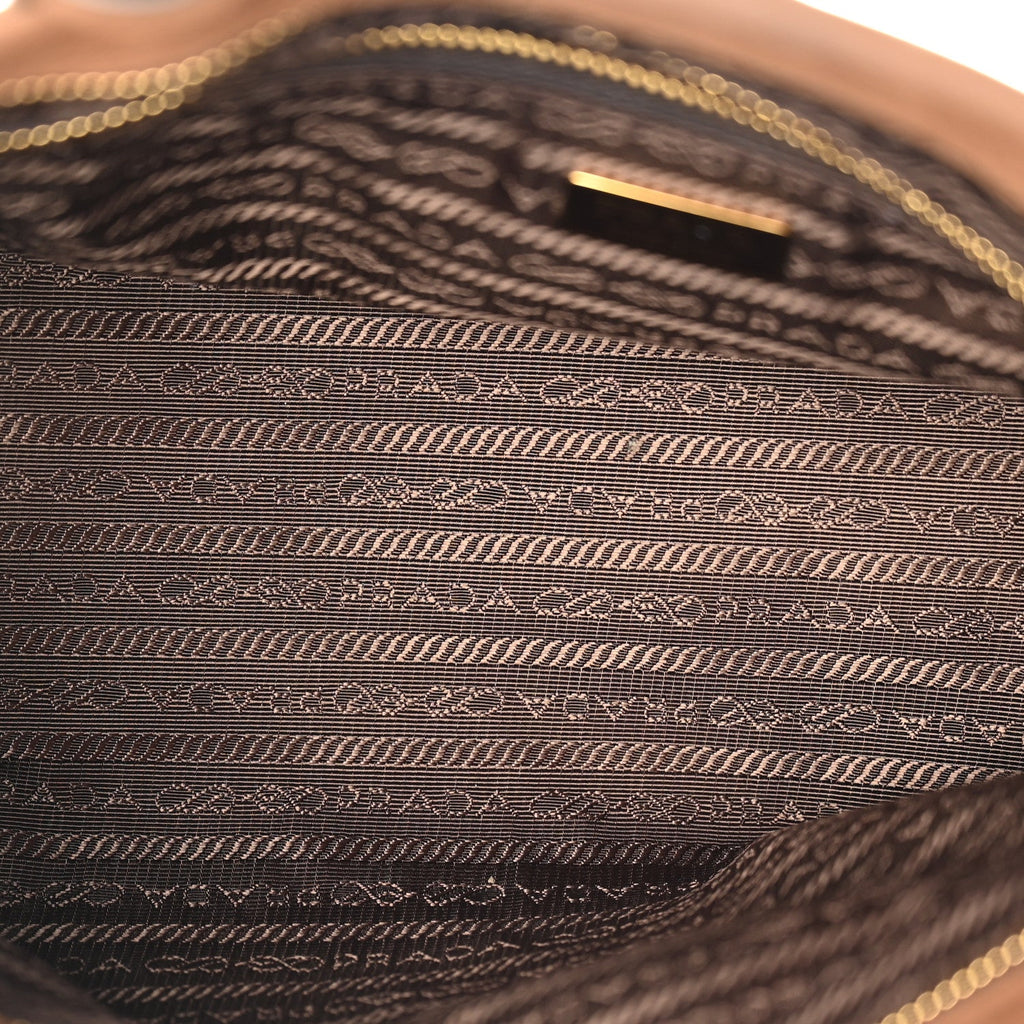 Nubuck Triangle Medium Bonnie Shoulder Bag Cacao