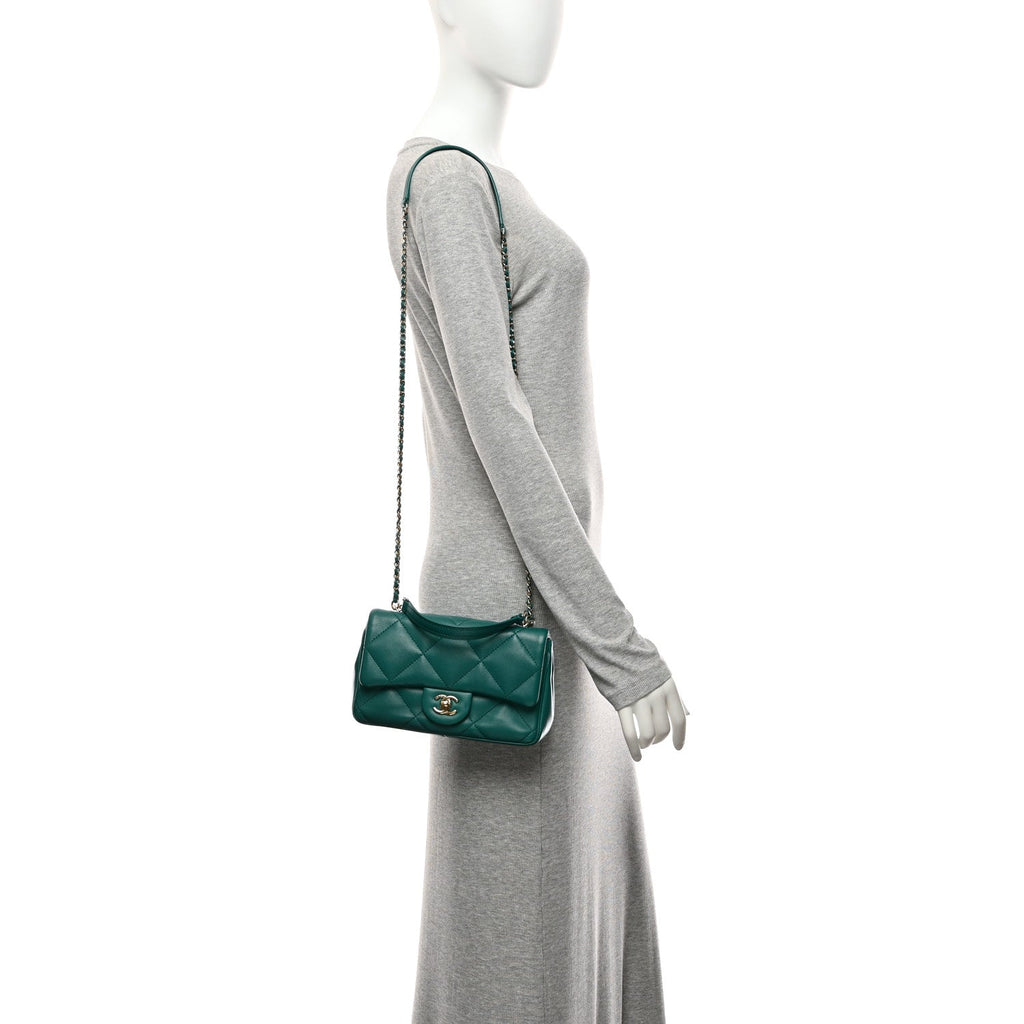 Lambskin Quilted Small Easy Carry Flap Green