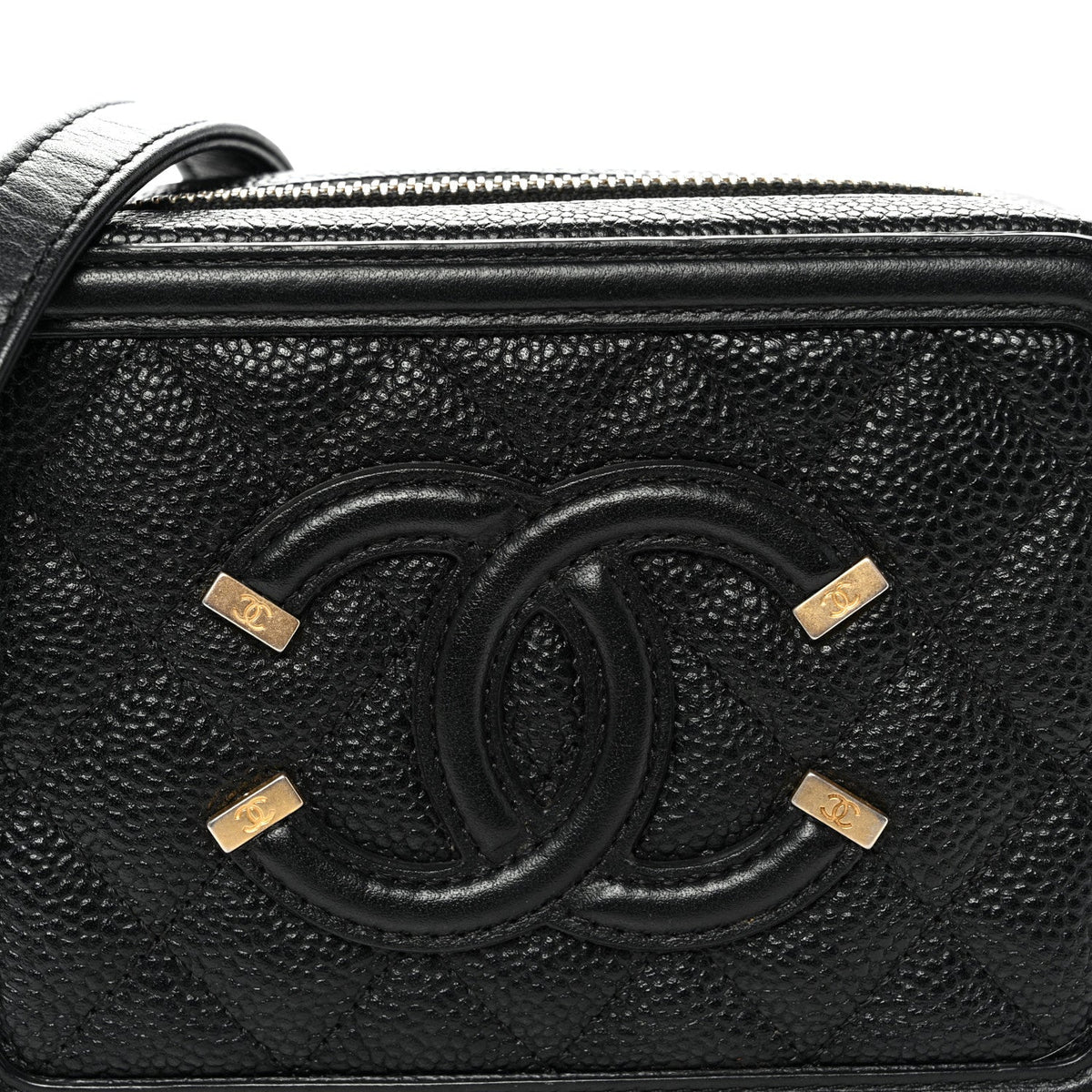 Caviar Quilted CC Filigree Vanity Clutch With Chain Black