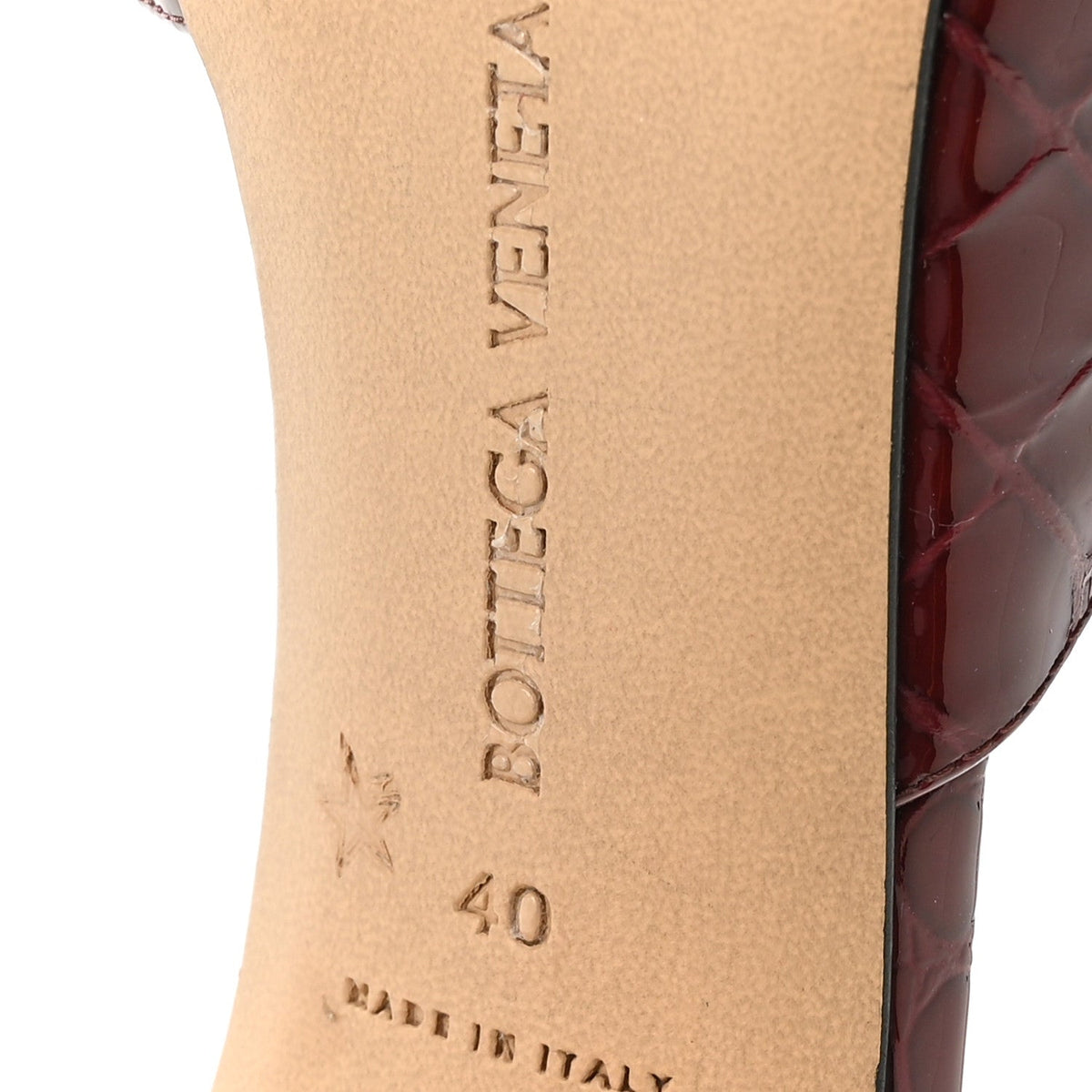 Gloss Calfskin Crocodile Embossed Mules 40 Merlot