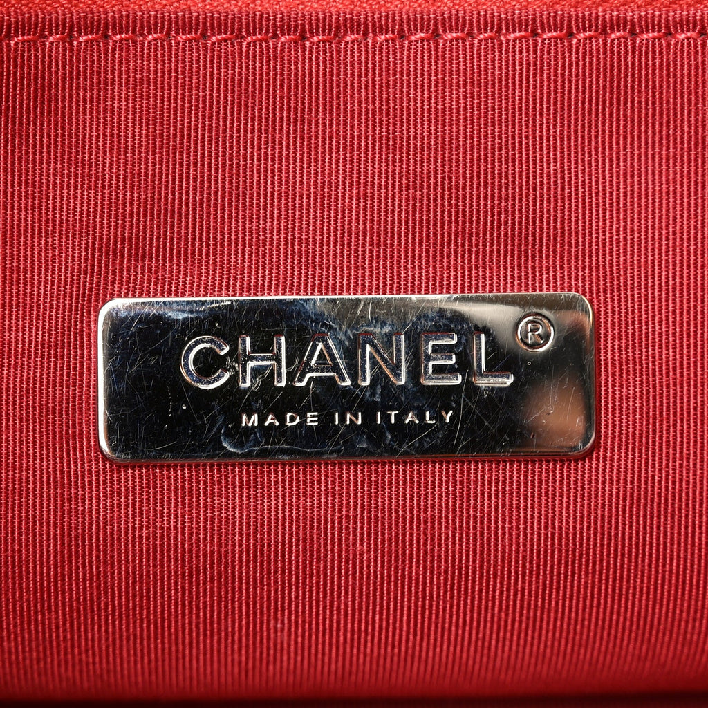 Shiny Aged Calfskin Quilted Large 31 Shopping Bag Red