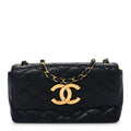 Lambskin Quilted Jumbo CC Small Single Flap Black