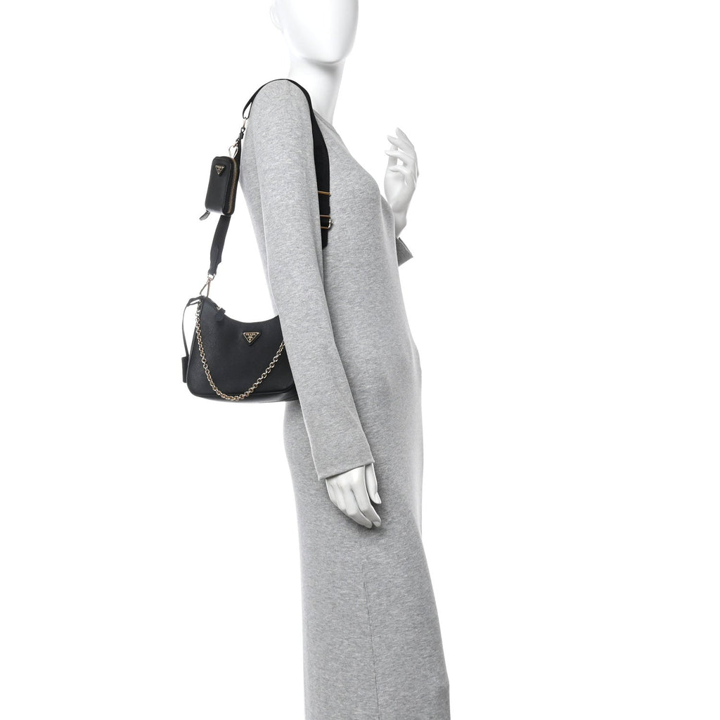 Saffiano Lux Re-Edition 2005 Shoulder Bag Black