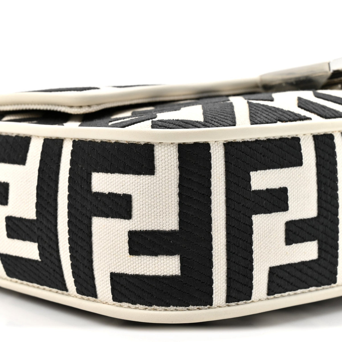 Canvas Vitello King FF Embroidered Baguette White Black