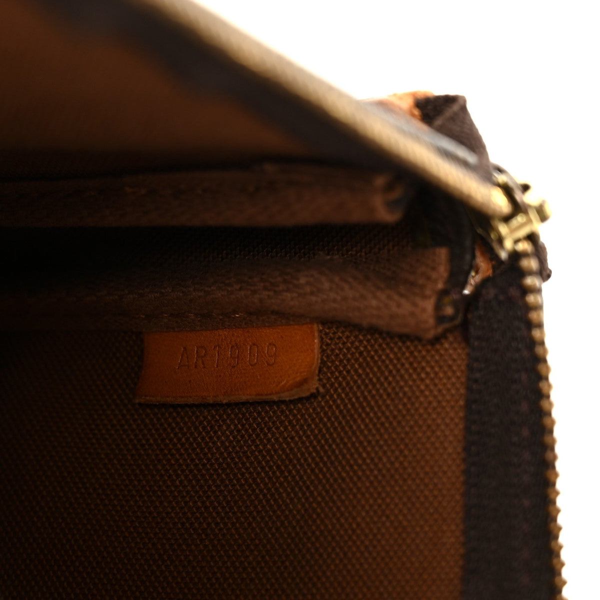 Monogram Pochette Accessories