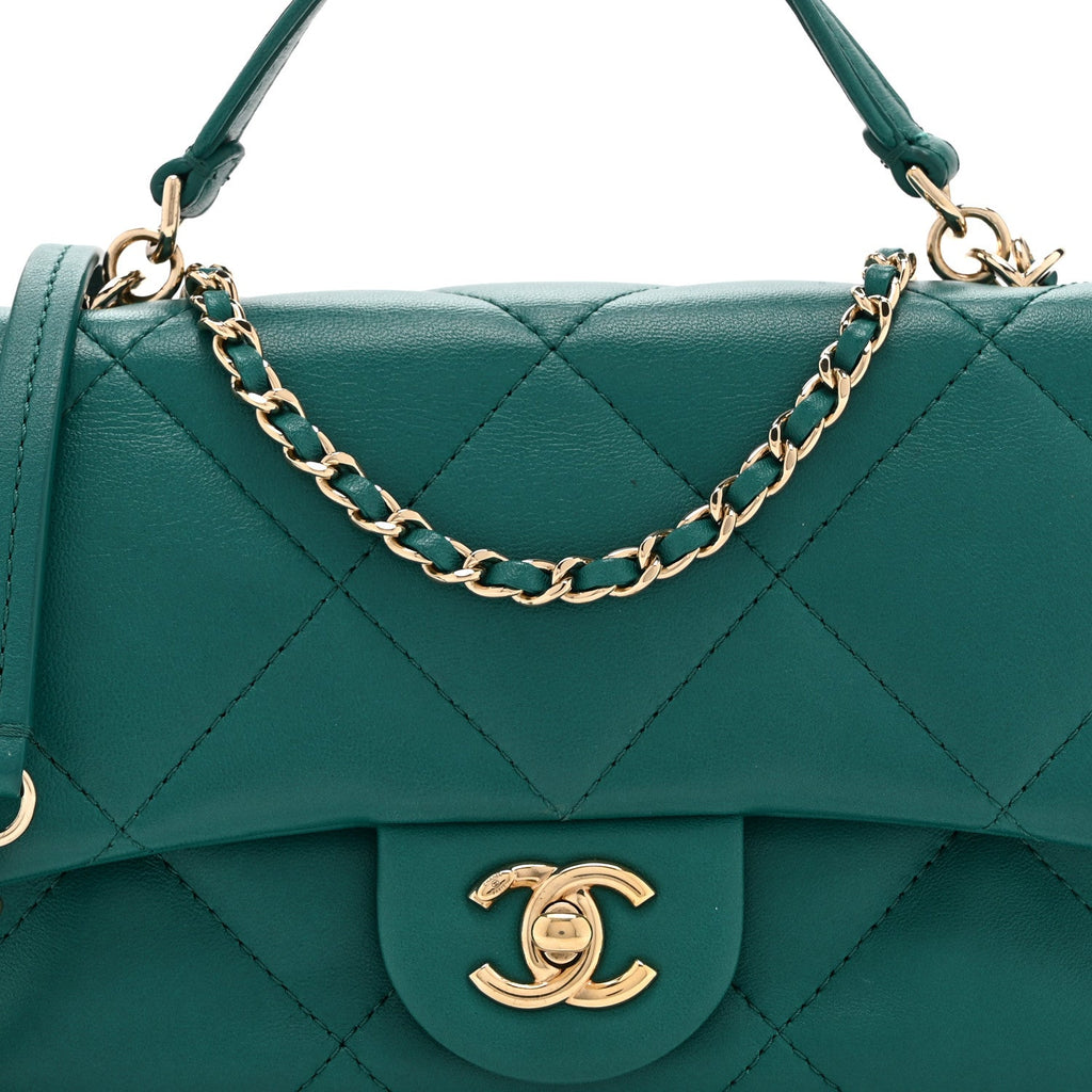 Lambskin Quilted Small Easy Carry Flap Green