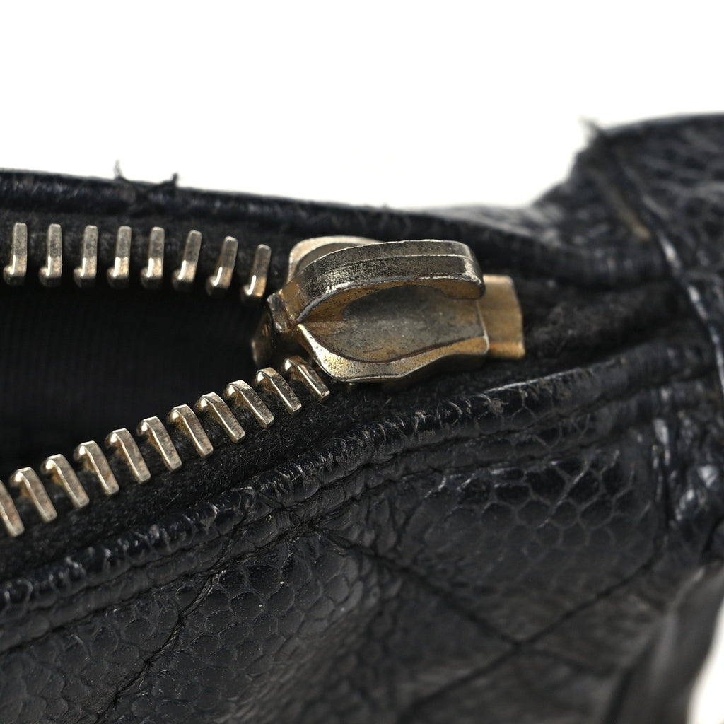 Caviar Quilted CC Shoulder Bag Black