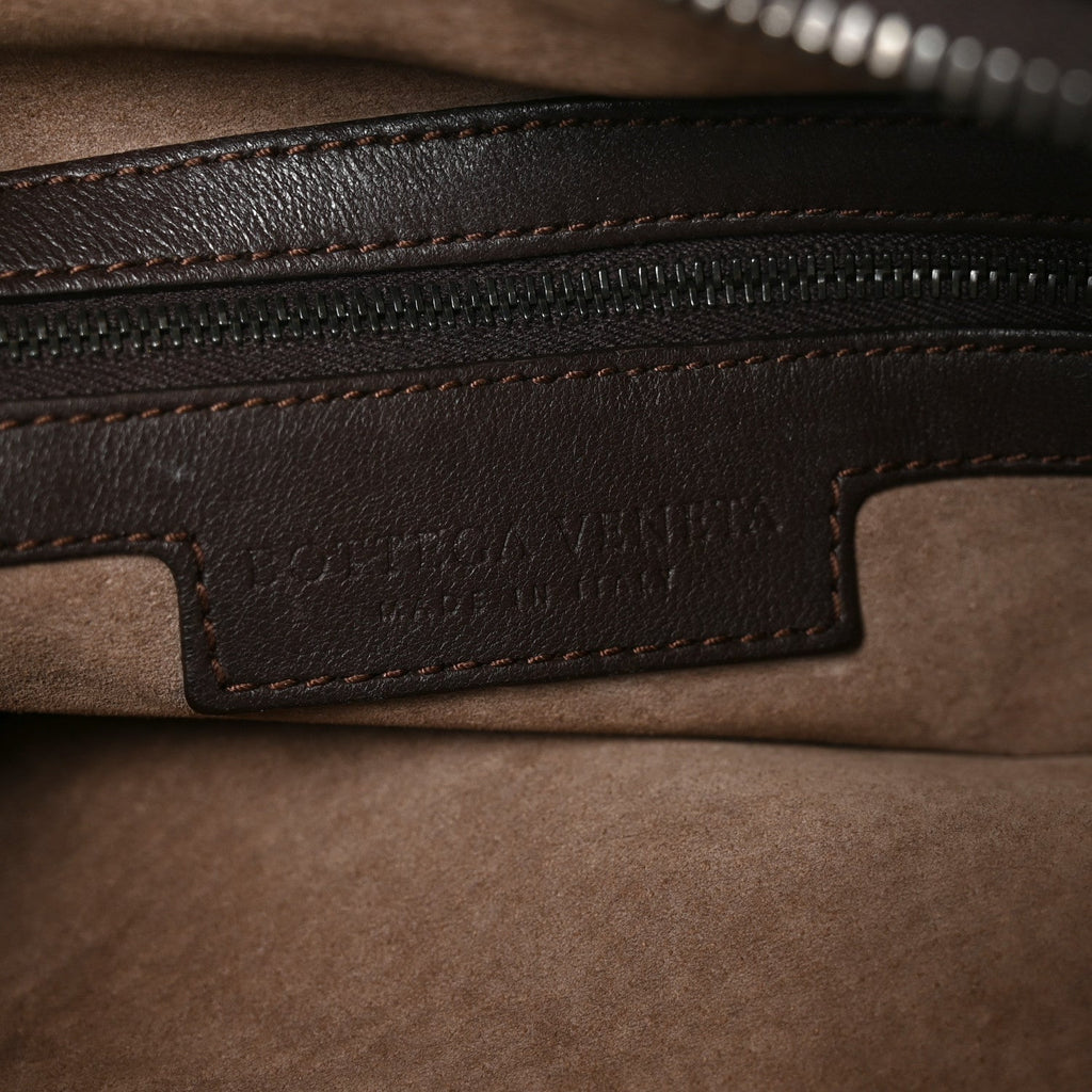 Nappa Intrecciato Medium Veneta Hobo Ebano