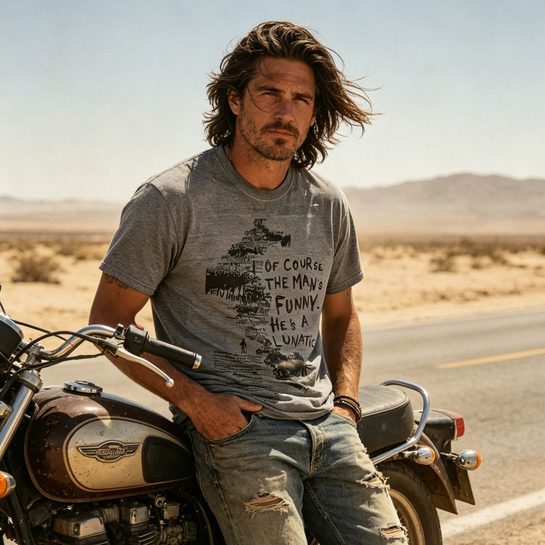 American retro high street vintage short sleeved T-shirt for men with loose letter print, beggar with holes, washed and worn out