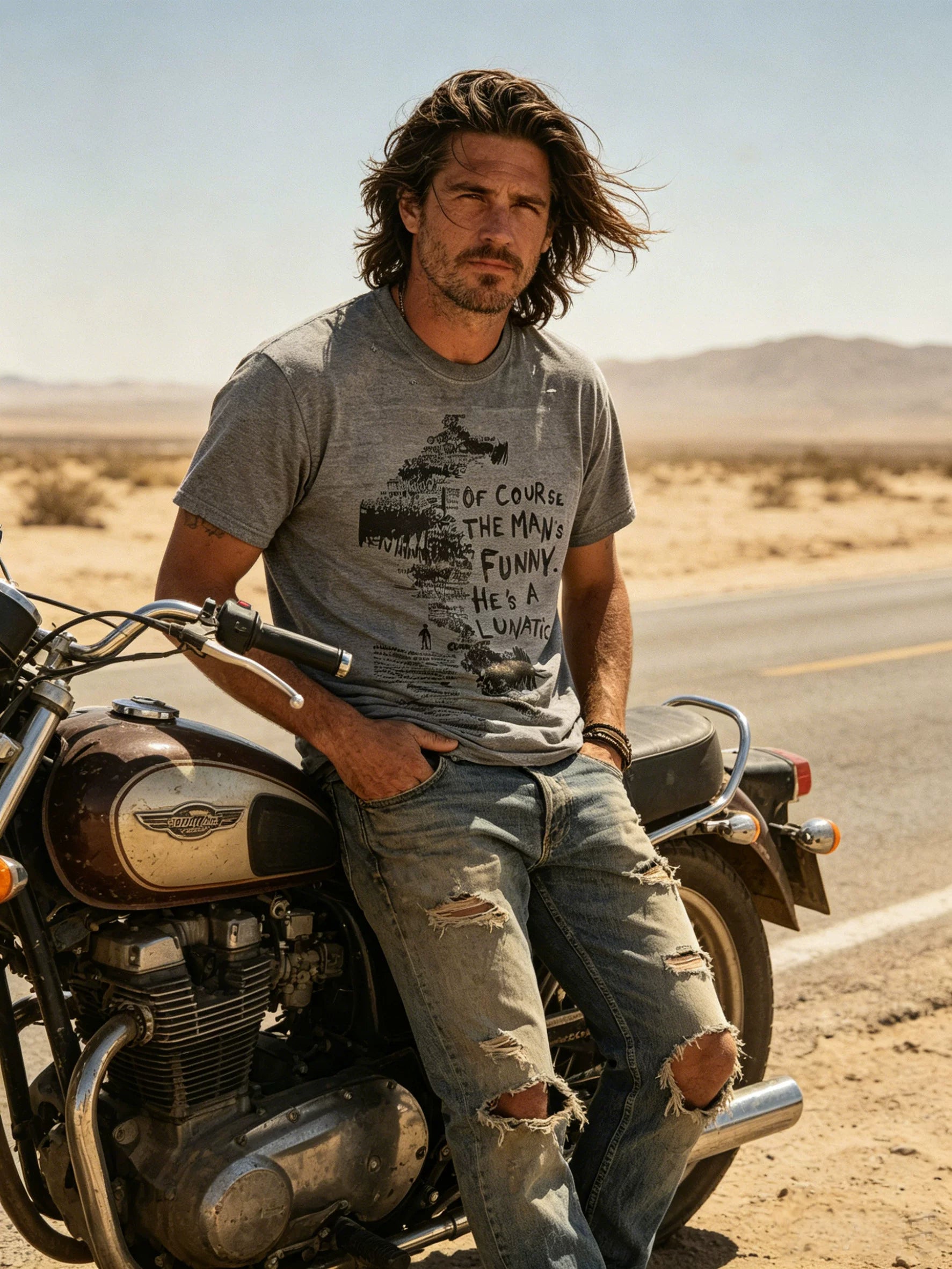 American retro high street vintage short sleeved T-shirt for men with loose letter print, beggar with holes, washed and worn out