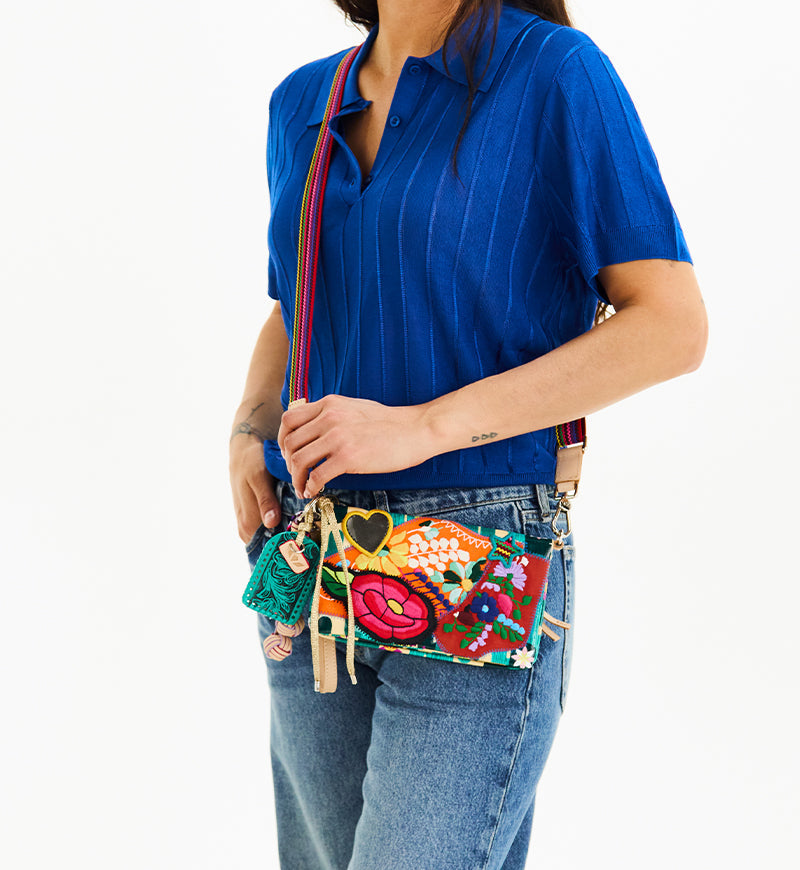 Dezi Uptown Crossbody