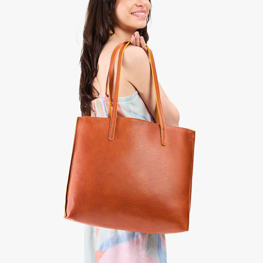 August Tote
