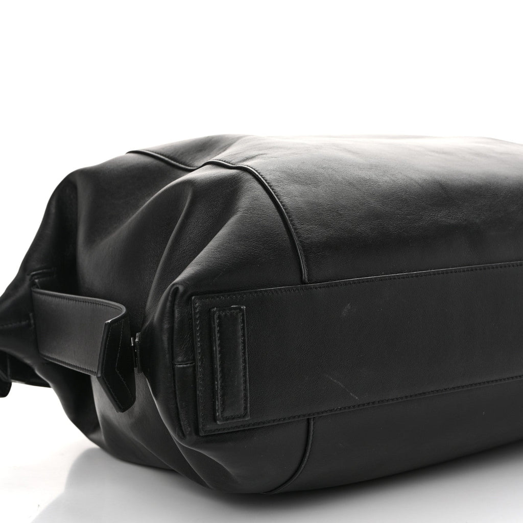Smooth Calfskin Large Soft Antigona Black
