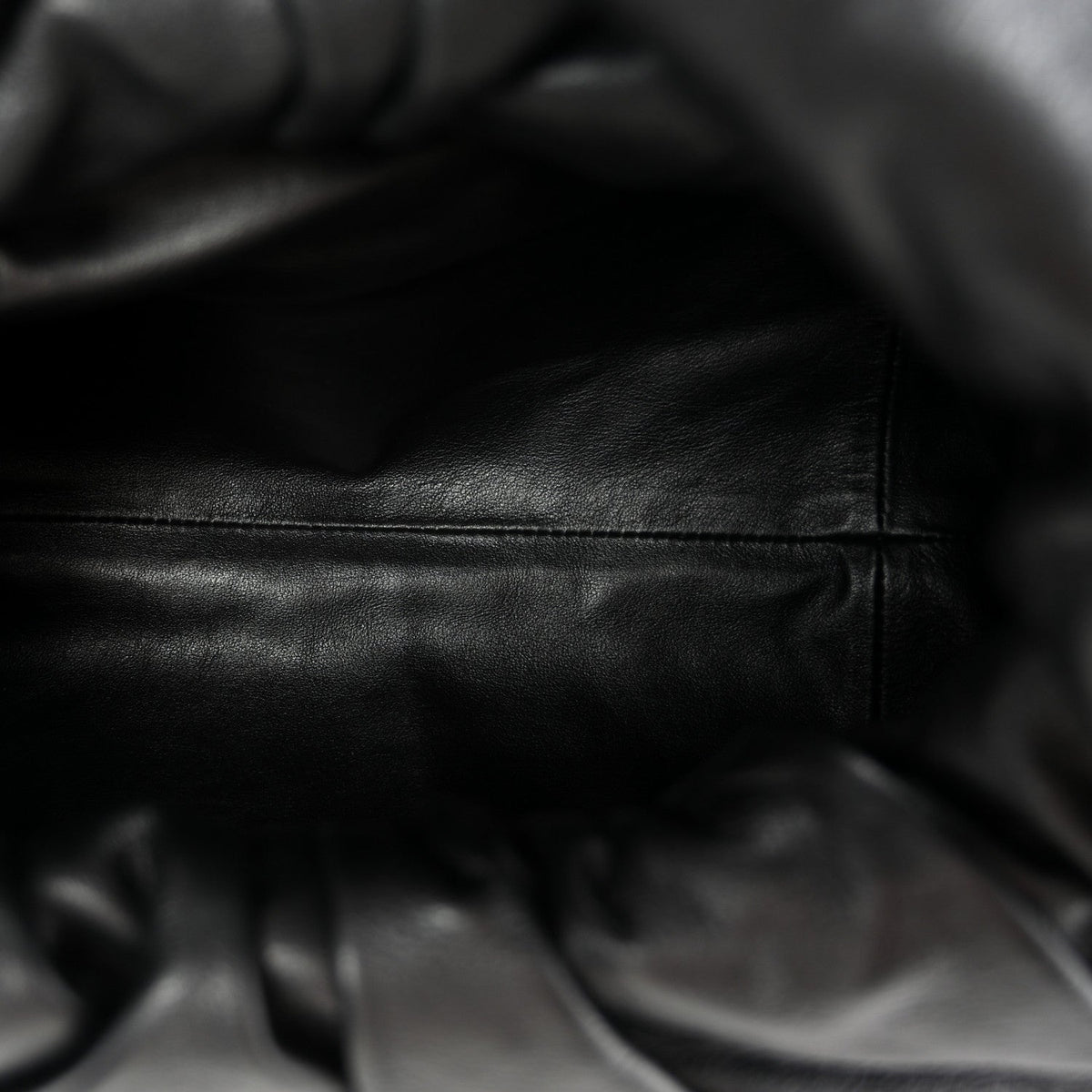 Smooth Butter Calfskin Small The Shoulder Pouch Black