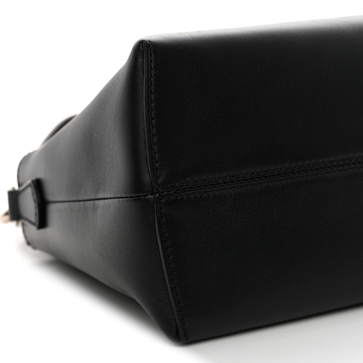 Vitello Dolce Medium By The Way Boston Bag Black