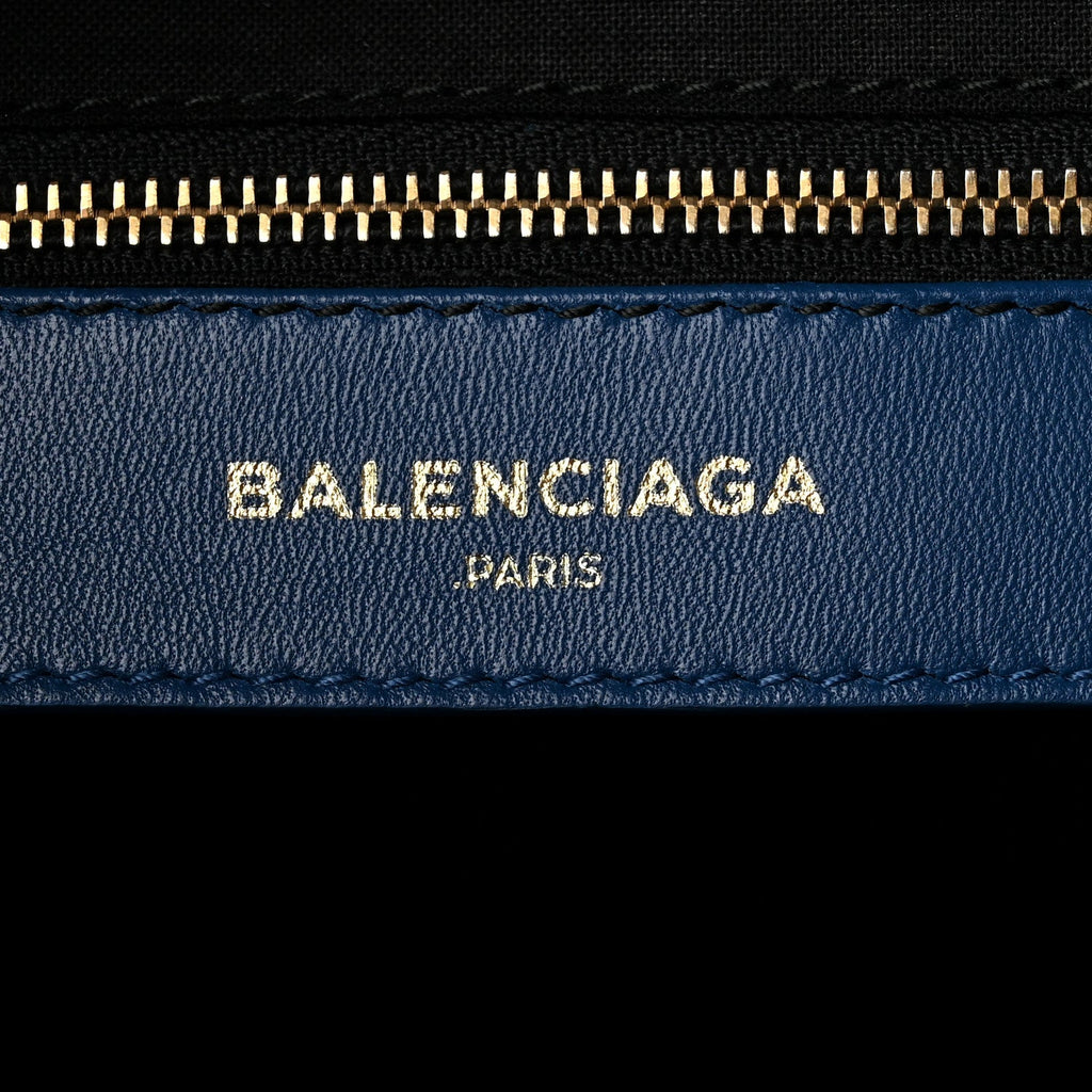 Calfskin Crocodile Embossed Classic Silver Hardware City Bleu Marine