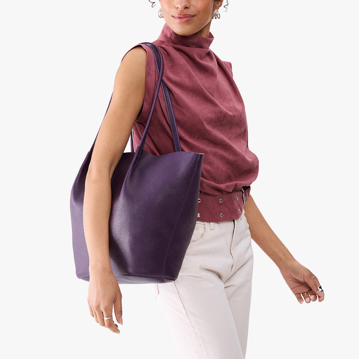Devan Bucket Tote