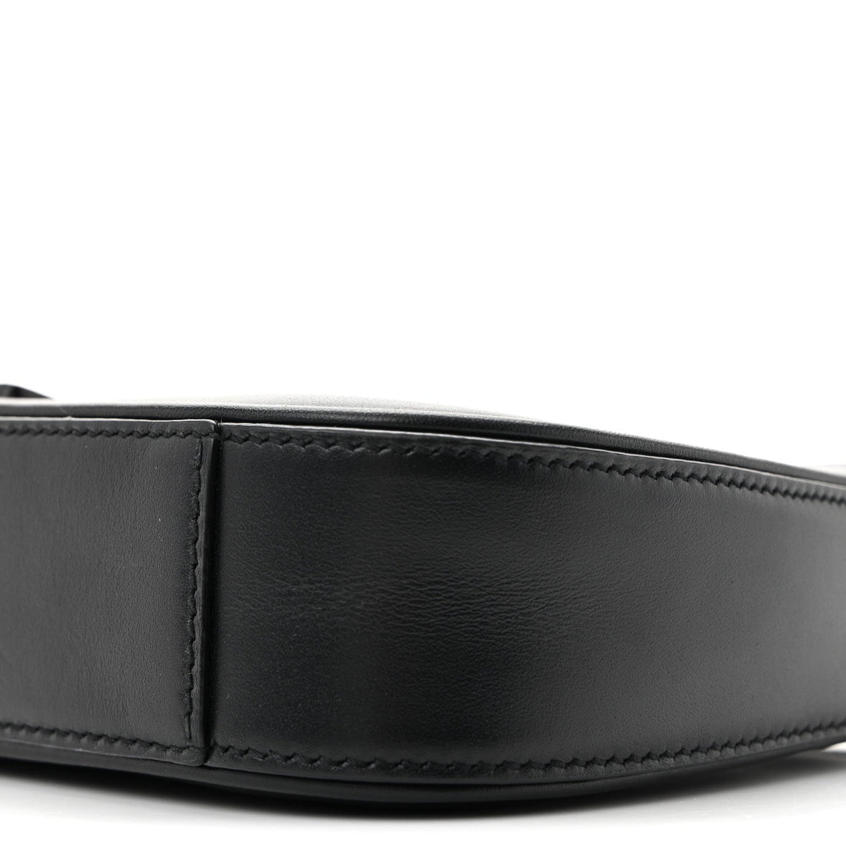 Smooth Calfskin Le 5 A 7 Mini Hobo Black