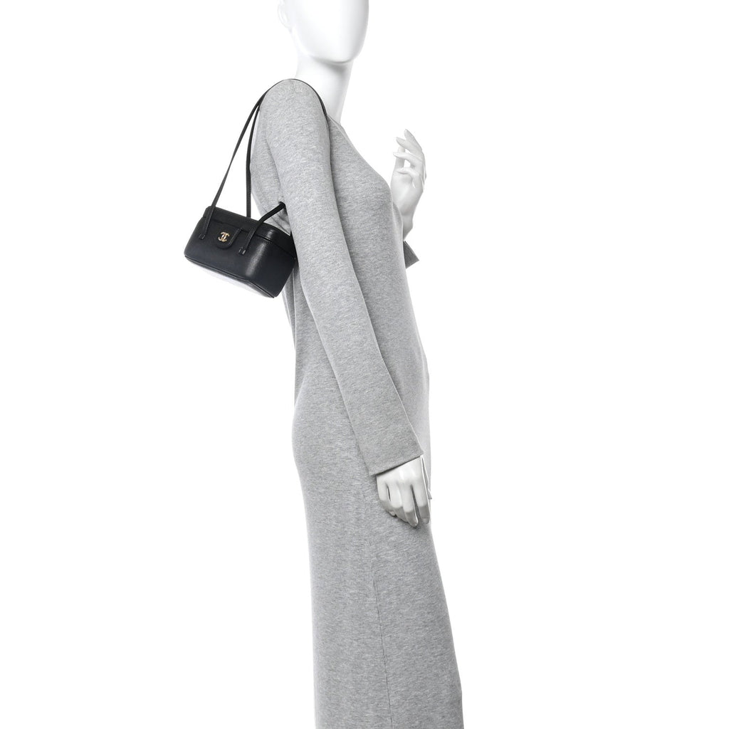 Shiny Caviar Preppy Coco Long Vanity With Strap Black